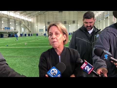 Detroit Lions owner Sheila Hamp makes rare appearance, issues vote of confidence