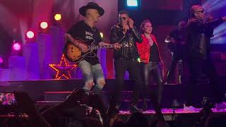 3 AM / La Gozadera - Jesse &amp; Joy ft Gente de Zona En Concierto ( Arena Ciudad De Mexico)