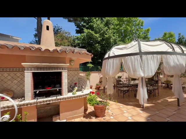 Villa con Piscina - San Felice Circeo