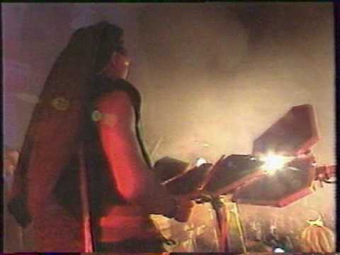 Video thumbnail for Osud (Live) [Prague, Wallenstein Garden, CSFR - 1991/08/29]