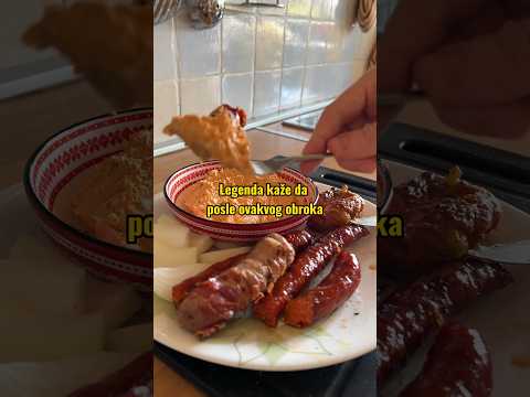 Urnebes salata, luk i roštilj kao odbrana od  virusa! 💪🏻😋