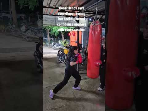 subscribe for journey💯🙏 #boxing #girlpower #footwork #skills #improvement #mma