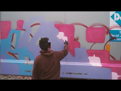 Afternoon Sprays 022 - SUTCH - Graffiti