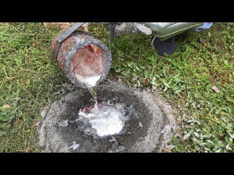 Giant Anthill Casting #18 (4K)