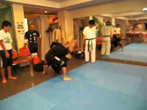 尼崎総合格闘技ジムＢＭＣ2013年10月1日（火)　マススパーリング1