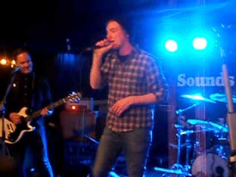 The Fastalidoms - 10.1.2015 - Nyt Sä Sanot Niin (Live)