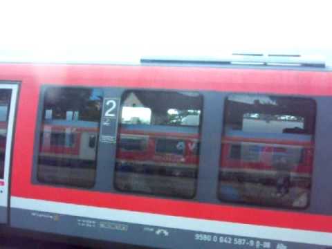Class 642 Desiro departing Buchloe on DB Regio service spilts