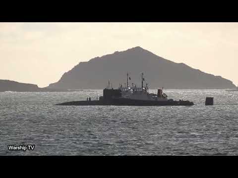 HMS TRIUMPH S93 IN PLYMOUTH SOUND PREPARING TO ENTER DEVONPORT NAVAL BASE 17-12-22