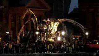 scientists ready la Machine for bathtime - Liverpool 08