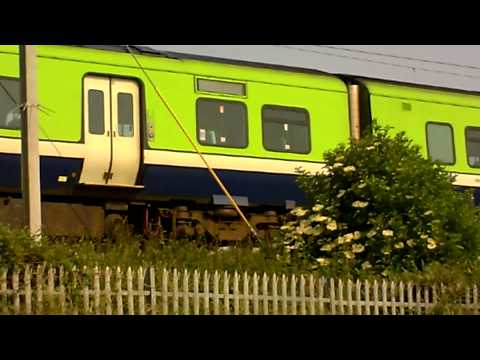 Commuter class 29000 with a small horn