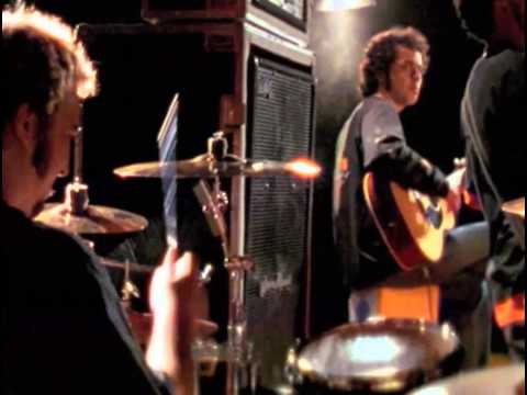 Detonautas - Olhos Certos (Official CantoYo Video)