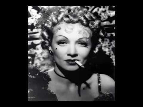 Video thumbnail for Blowin’ in the Wind