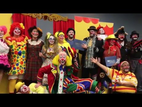 Del Mar College Clown School: A look behind their mask and the becomings of a true clown