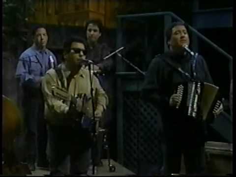 Los Lobos on Sesame Street - Elmo and the Lavendar Moon