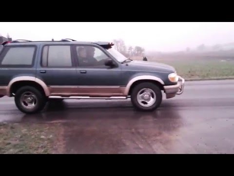 Ford Explorer 1996 OHV 4.0l V6 Flowmaster 50 series, headman headers, no cat, hi flow intake.