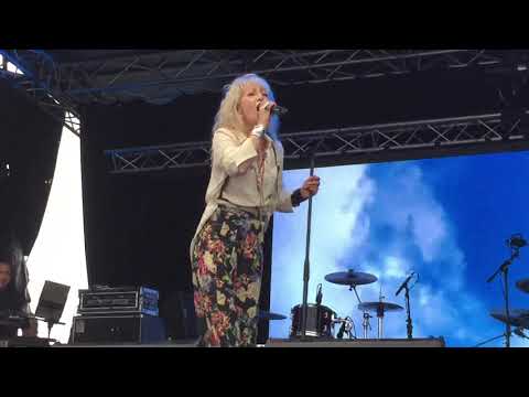 Wendy Matthews, Token Angels