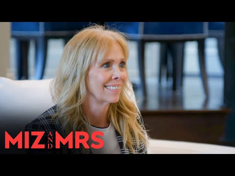 Miz's mom receives a touching tribute: Miz and Mrs., June 20, 2022