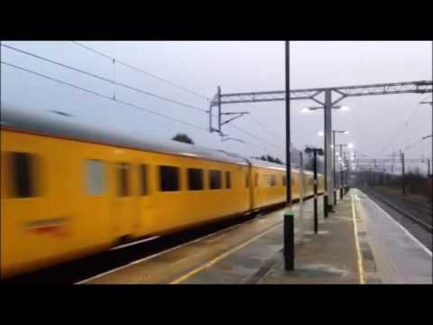 37175 tnt 37421 1Q83 1428 Blackpool North  Derby R T C Network Rail