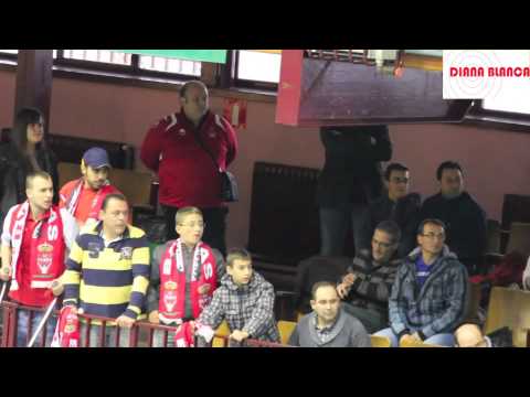 INSULTOS DE LOS AFICIONADOS DEL BARGAS AL ÁRBITRO