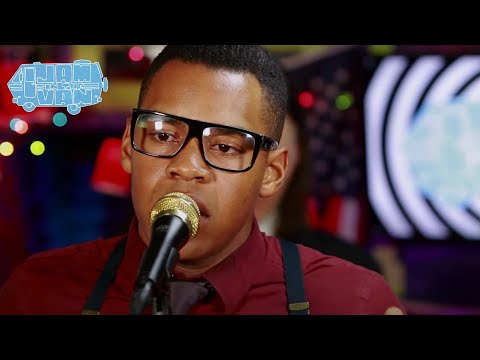 DESI VALENTINE - "Something Real" (Live at JITV HQ in Los Angeles, CA 2016) #JAMINTHEVAN