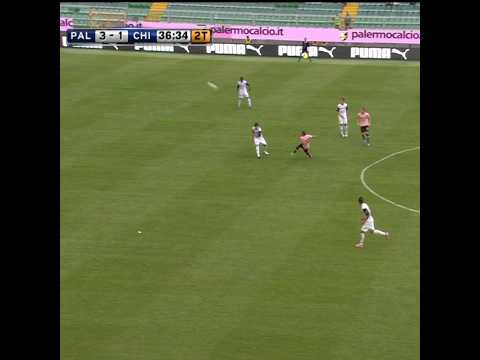 Miccoli in versione Maradona al Barbera #miccoli