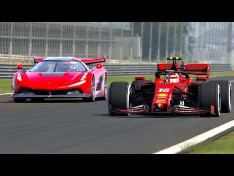 Ferrari F1 2019 vs Koenigsegg Jesko with F1 2004 Engine - Monza