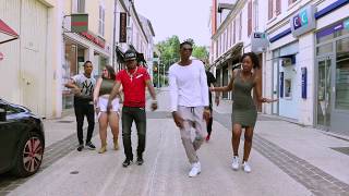 Manu DI Tarrafal Feat Golden Boy {Bunita D Zona} Video OFFICIAL