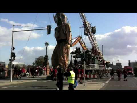 Die Riesen kommen - Berlin 04.10.2009