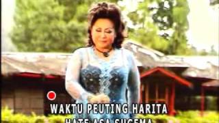 Download lagu Bungsu bandung   Peuting Munggaran         YouTube mp3