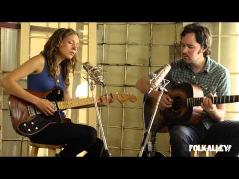 Folk Alley Sessions: Watchhouse (formerly Mandolin Orange) - "Blue Ruin"
