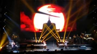 Mariah Carey - Honey (Remix) Live in Manila