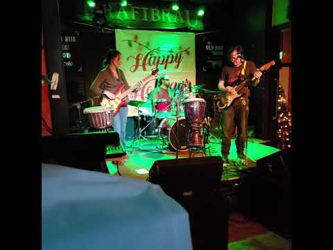 Trembling Earth Old Dog Tavern Kalamazoo MI 12-21-2018 set 1 of 2