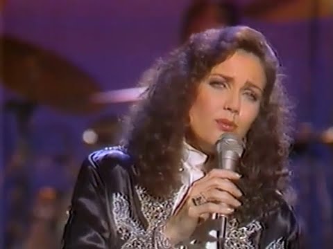 Lynda Carter - The Last Song (The Midnight Special, 1981)