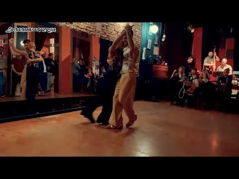 EL CACHIVACHE - bailan Juampy Ramirez & Martin Lasiar en Cachivacheria Milonga Sinfonia de arrabal