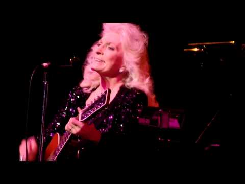 Judy Collins Sings Mountain Girl (Catherine's Song)