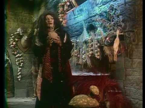 The Hilarious House of Frightenstein - Grizelda, the Ghastly Gourmet