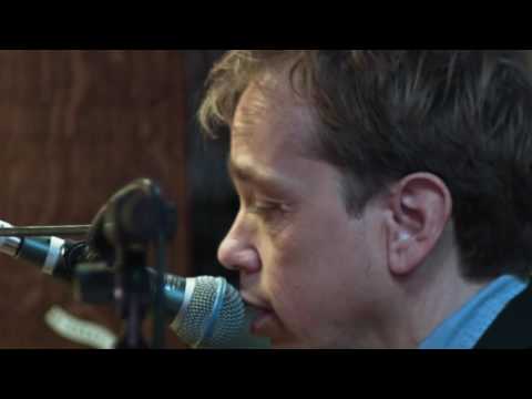 Ed Dowie - Why Do You Live In France?