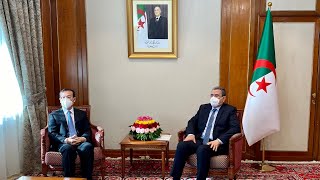 Le Premier Ministre reçoit l'ambassadeur de Chine en Algérie