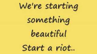 Sugarcult - Riot (lyrics)