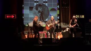 Elvis Costello & Larkin Poe - Pad, Paws and Claws