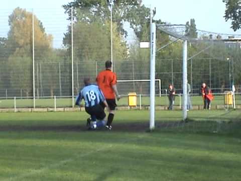 HDV 4 - Forum Sport 11 XI