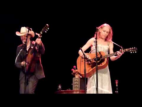 Look At Miss Ohio - Gillian Welch and Dave Rawlings - Enmore Theatre, Sydney 8-2-2016