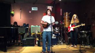 Alex Mojaverian video