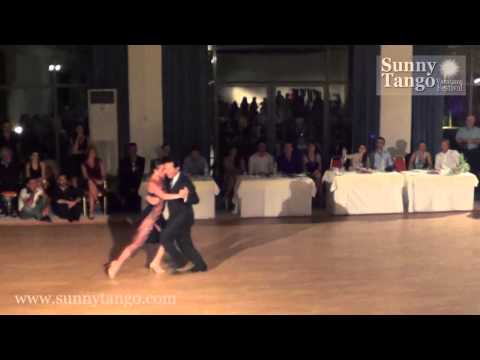  Miguel Angel Zotto  and  Daiana Guspero  are  dancing  to  the  tango  "  Todo  "  by  Carlos di Sarli  at  Sunny Tango Festival  in  2013