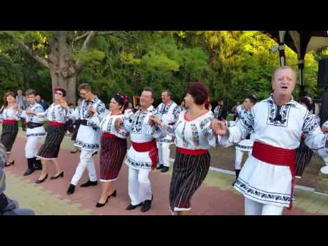 Cununa Muntilor Asau-Comanesti