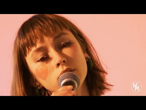 TINY WINDOW CONCERTS II - Gaisma