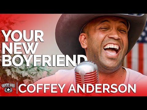 Coffey Anderson - Your New Boyfriend (Acoustic) // Country Rebel HQ Session
