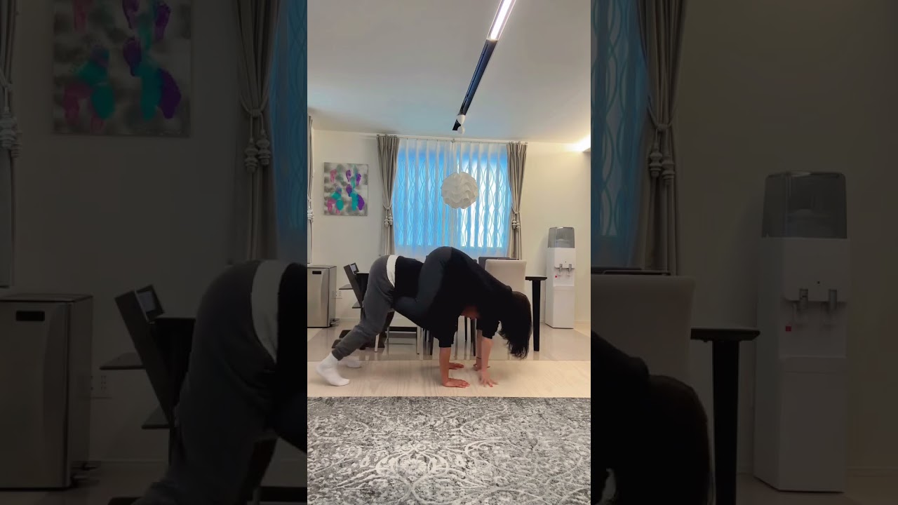 パート3🤪難しい🤨🤨🤨2人でチャレンジ出来そうなのあったら教えて🤣#柿谷夫婦 #夫婦トレーニング #夫婦チャレンジ