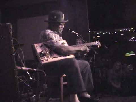 BO DIDDLEY LIVE - Chicago, 2004