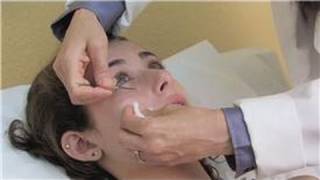 Dermatology & Skin Care : How to Clean Clogged Pores